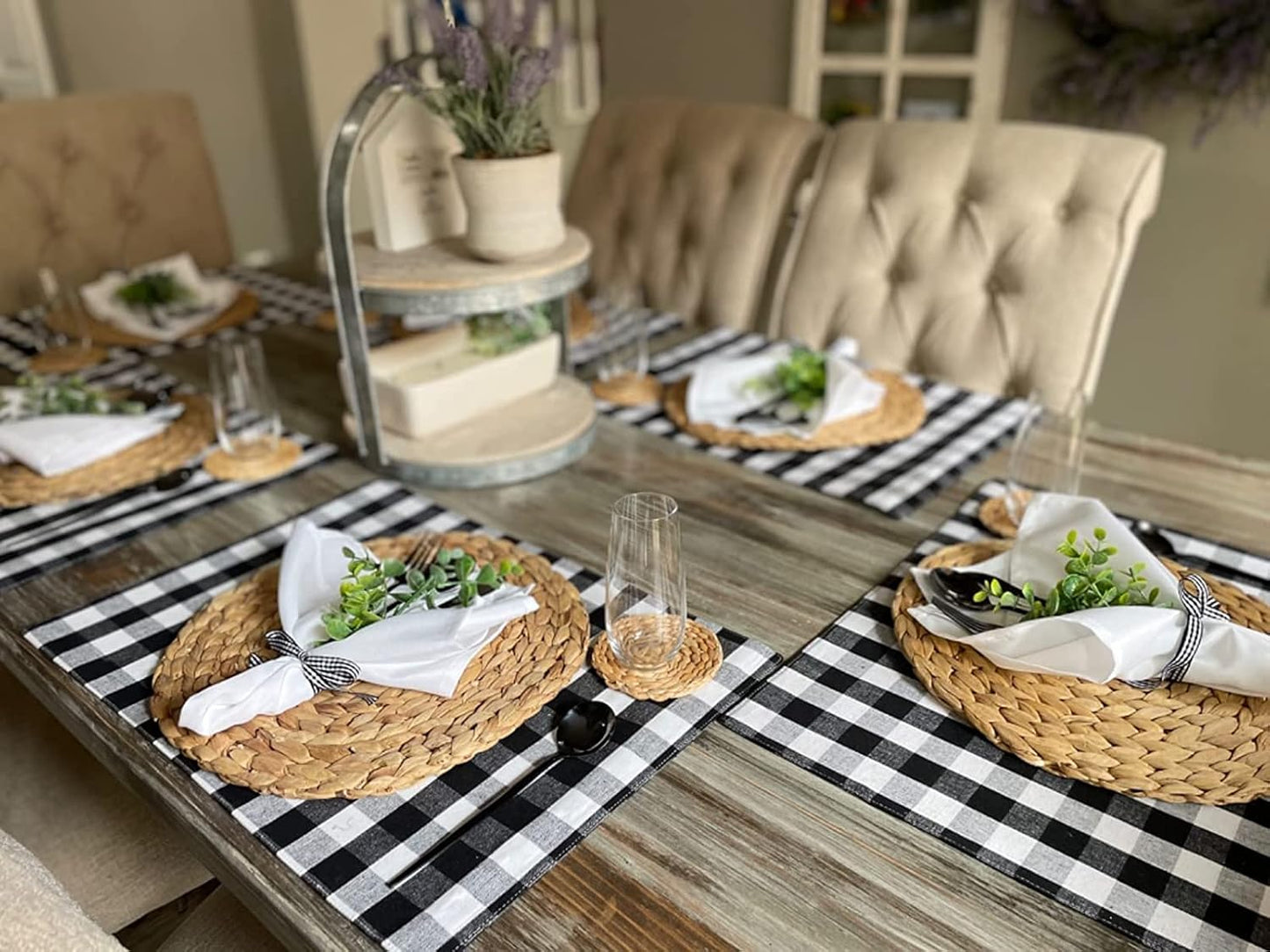 Gelbchu White Heavy Duty Cloth Napkins - 17 x 17 Inch Solid Washable Polyester Dinner Napkins - Set of 8 Napkins with Hemmed Edges - Great for Weddings, Parties, Banquets Dinner & More